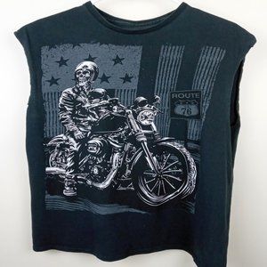 Sleeveless Biker Tee